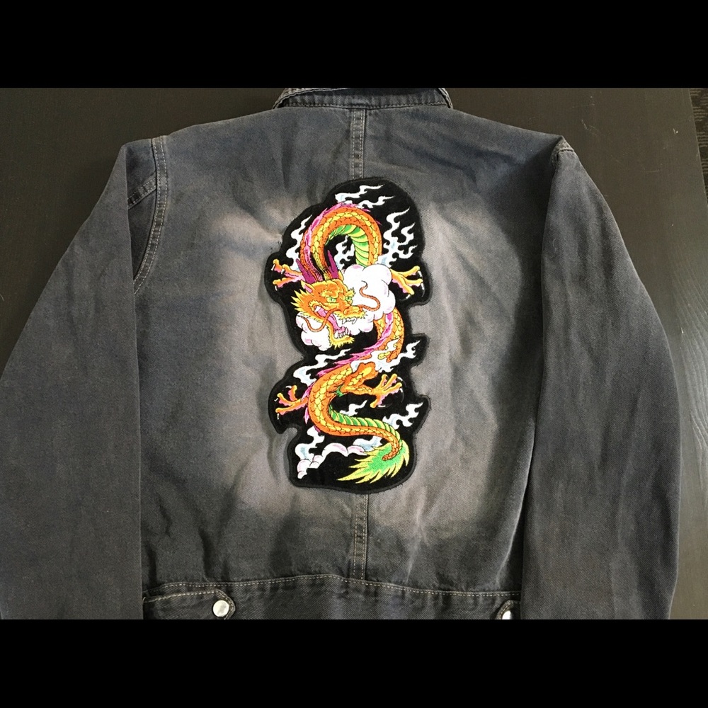 Awesome dragon denim jacket Leppus size M